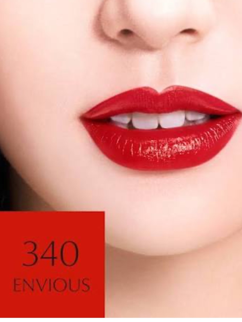 Classic Red Lipstick - Elegant Moisture-Rich Formula
